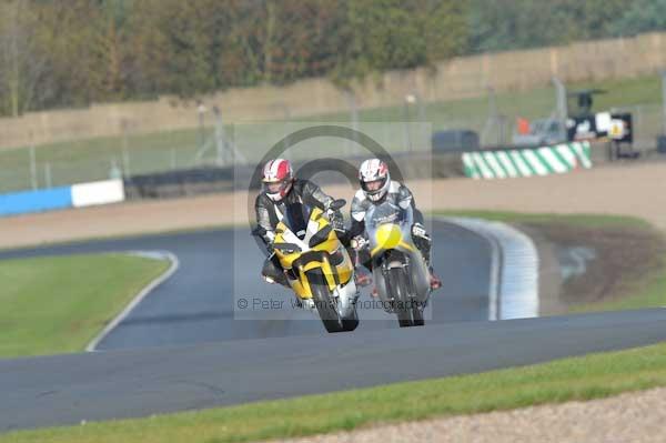 Motorcycle action photographs;donington;donington park leicestershire;donington photographs;event digital images;eventdigitalimages;no limits trackday;peter wileman photography;trackday;trackday digital images;trackday photos