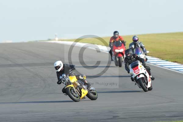 Motorcycle action photographs;donington;donington park leicestershire;donington photographs;event digital images;eventdigitalimages;no limits trackday;peter wileman photography;trackday;trackday digital images;trackday photos