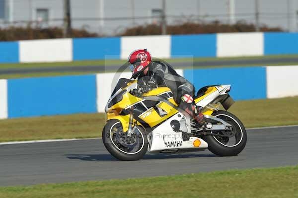 Motorcycle action photographs;donington;donington park leicestershire;donington photographs;event digital images;eventdigitalimages;no limits trackday;peter wileman photography;trackday;trackday digital images;trackday photos