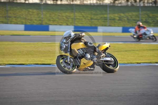 Motorcycle action photographs;donington;donington park leicestershire;donington photographs;event digital images;eventdigitalimages;no limits trackday;peter wileman photography;trackday;trackday digital images;trackday photos