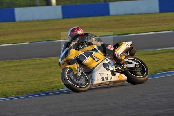 Motorcycle action photographs;donington;donington park leicestershire;donington photographs;event digital images;eventdigitalimages;no limits trackday;peter wileman photography;trackday;trackday digital images;trackday photos
