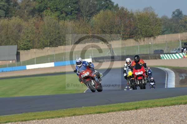 Motorcycle action photographs;donington;donington park leicestershire;donington photographs;event digital images;eventdigitalimages;no limits trackday;peter wileman photography;trackday;trackday digital images;trackday photos