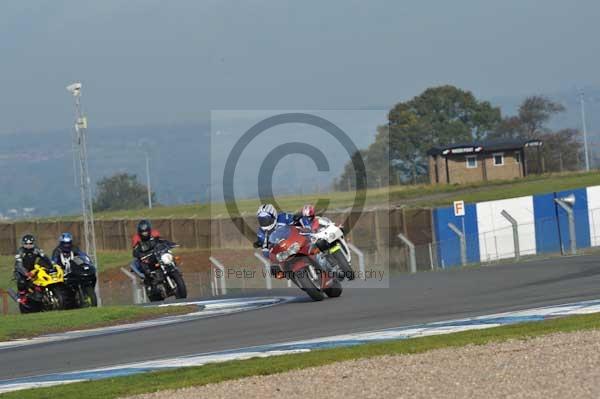 Motorcycle action photographs;donington;donington park leicestershire;donington photographs;event digital images;eventdigitalimages;no limits trackday;peter wileman photography;trackday;trackday digital images;trackday photos