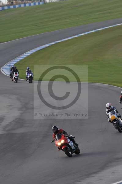 Motorcycle action photographs;donington;donington park leicestershire;donington photographs;event digital images;eventdigitalimages;no limits trackday;peter wileman photography;trackday;trackday digital images;trackday photos