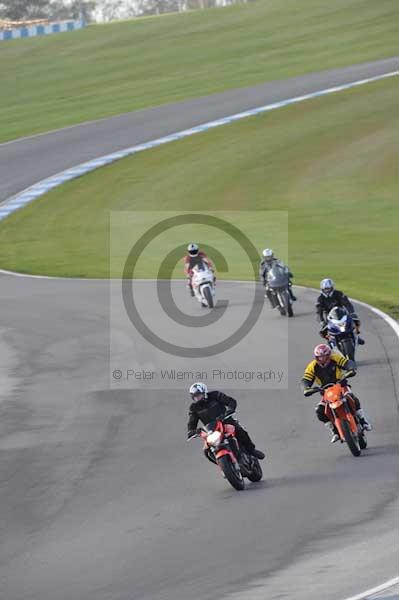 Motorcycle action photographs;donington;donington park leicestershire;donington photographs;event digital images;eventdigitalimages;no limits trackday;peter wileman photography;trackday;trackday digital images;trackday photos