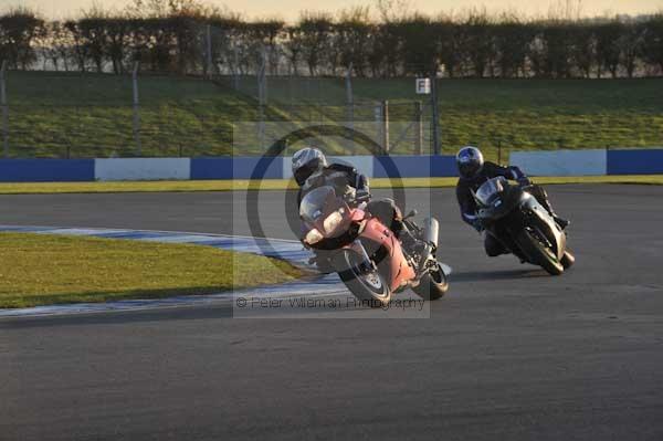 Motorcycle action photographs;donington;donington park leicestershire;donington photographs;event digital images;eventdigitalimages;no limits trackday;peter wileman photography;trackday;trackday digital images;trackday photos