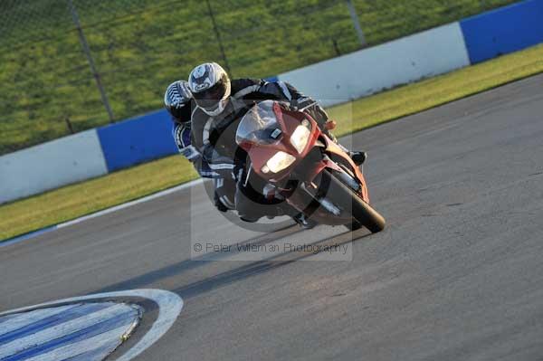 Motorcycle action photographs;donington;donington park leicestershire;donington photographs;event digital images;eventdigitalimages;no limits trackday;peter wileman photography;trackday;trackday digital images;trackday photos