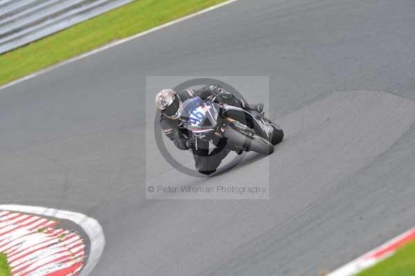 enduro digital images;event digital images;eventdigitalimages;no limits trackdays;oulton no limits trackday;oulton park cheshire;oulton trackday photographs;peter wileman photography;racing digital images;trackday digital images;trackday photos