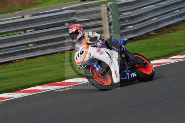 enduro digital images;event digital images;eventdigitalimages;no limits trackdays;oulton no limits trackday;oulton park cheshire;oulton trackday photographs;peter wileman photography;racing digital images;trackday digital images;trackday photos