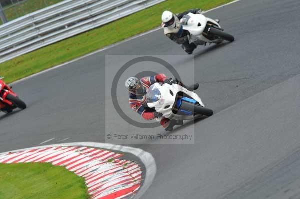 enduro digital images;event digital images;eventdigitalimages;no limits trackdays;oulton no limits trackday;oulton park cheshire;oulton trackday photographs;peter wileman photography;racing digital images;trackday digital images;trackday photos