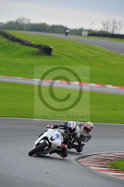 enduro digital images;event digital images;eventdigitalimages;no limits trackdays;oulton no limits trackday;oulton park cheshire;oulton trackday photographs;peter wileman photography;racing digital images;trackday digital images;trackday photos