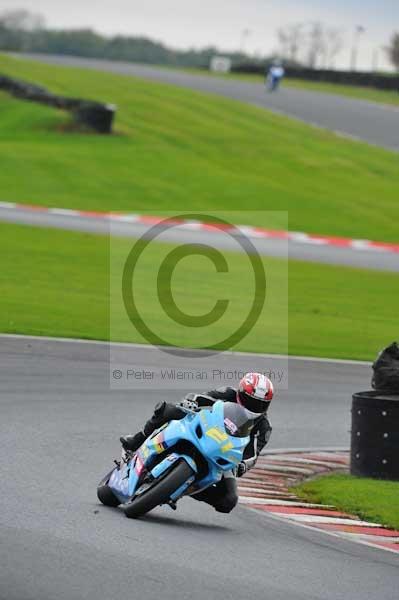 enduro digital images;event digital images;eventdigitalimages;no limits trackdays;oulton no limits trackday;oulton park cheshire;oulton trackday photographs;peter wileman photography;racing digital images;trackday digital images;trackday photos