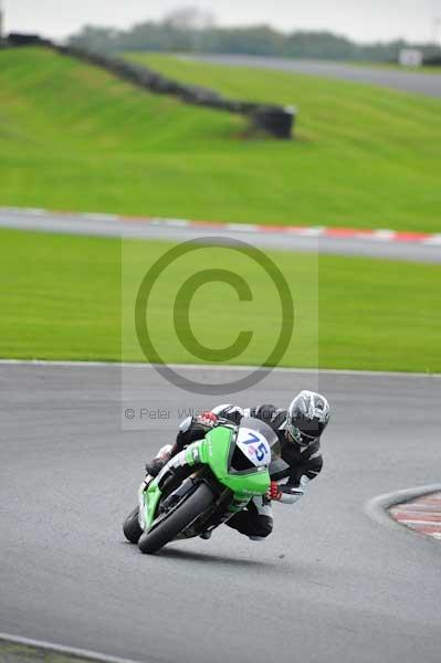 enduro digital images;event digital images;eventdigitalimages;no limits trackdays;oulton no limits trackday;oulton park cheshire;oulton trackday photographs;peter wileman photography;racing digital images;trackday digital images;trackday photos