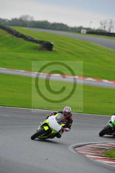 enduro digital images;event digital images;eventdigitalimages;no limits trackdays;oulton no limits trackday;oulton park cheshire;oulton trackday photographs;peter wileman photography;racing digital images;trackday digital images;trackday photos