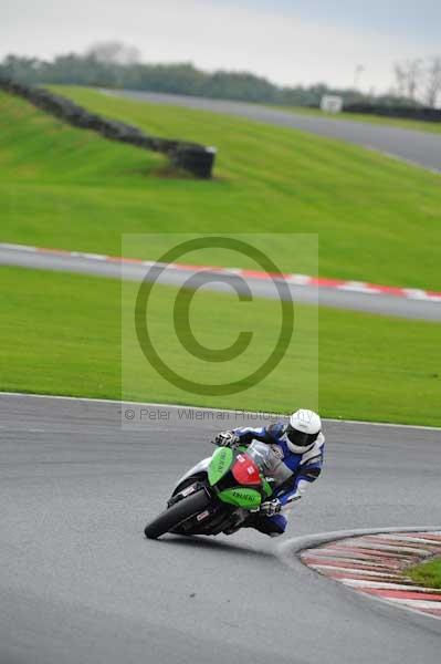 enduro digital images;event digital images;eventdigitalimages;no limits trackdays;oulton no limits trackday;oulton park cheshire;oulton trackday photographs;peter wileman photography;racing digital images;trackday digital images;trackday photos