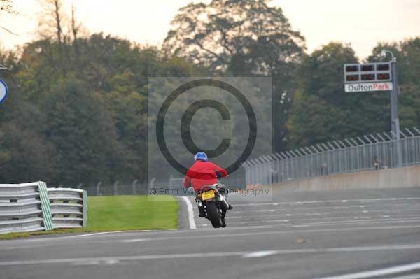 enduro digital images;event digital images;eventdigitalimages;no limits trackdays;oulton no limits trackday;oulton park cheshire;oulton trackday photographs;peter wileman photography;racing digital images;trackday digital images;trackday photos