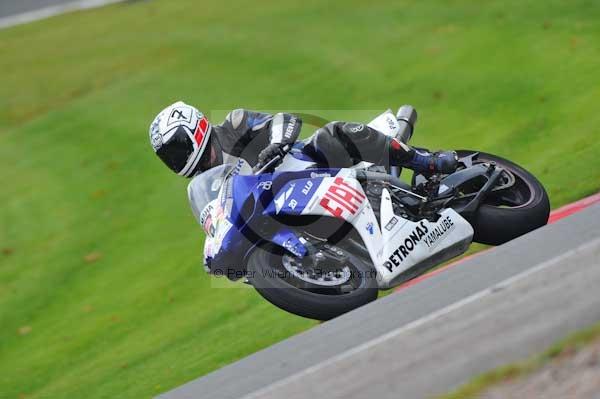 enduro digital images;event digital images;eventdigitalimages;no limits trackdays;oulton no limits trackday;oulton park cheshire;oulton trackday photographs;peter wileman photography;racing digital images;trackday digital images;trackday photos