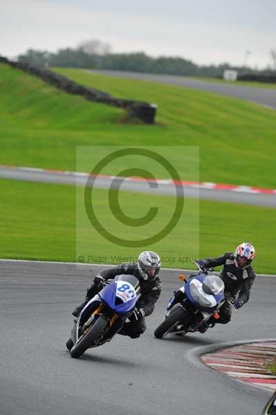 enduro digital images;event digital images;eventdigitalimages;no limits trackdays;oulton no limits trackday;oulton park cheshire;oulton trackday photographs;peter wileman photography;racing digital images;trackday digital images;trackday photos