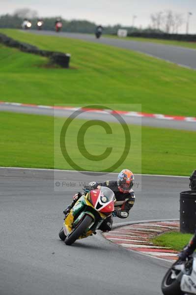 enduro digital images;event digital images;eventdigitalimages;no limits trackdays;oulton no limits trackday;oulton park cheshire;oulton trackday photographs;peter wileman photography;racing digital images;trackday digital images;trackday photos