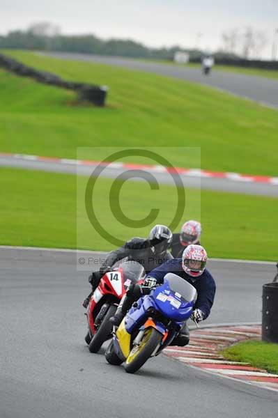 enduro digital images;event digital images;eventdigitalimages;no limits trackdays;oulton no limits trackday;oulton park cheshire;oulton trackday photographs;peter wileman photography;racing digital images;trackday digital images;trackday photos