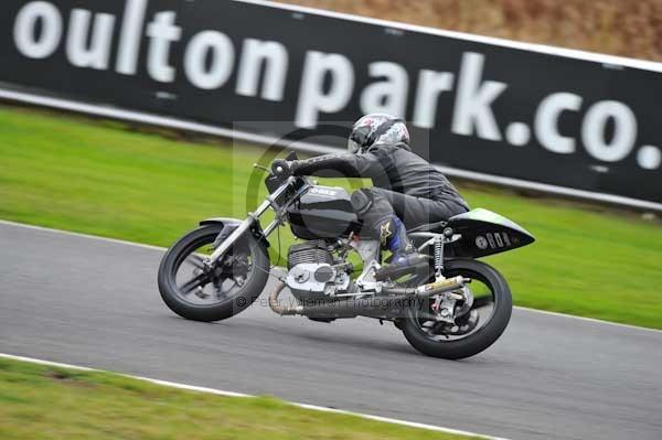 enduro digital images;event digital images;eventdigitalimages;no limits trackdays;oulton no limits trackday;oulton park cheshire;oulton trackday photographs;peter wileman photography;racing digital images;trackday digital images;trackday photos