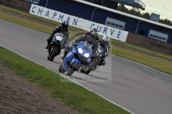 Rockingham no limits trackday;enduro digital images;event digital images;eventdigitalimages;no limits trackdays;peter wileman photography;racing digital images;rockingham raceway northamptonshire;rockingham trackday photographs;trackday digital images;trackday photos