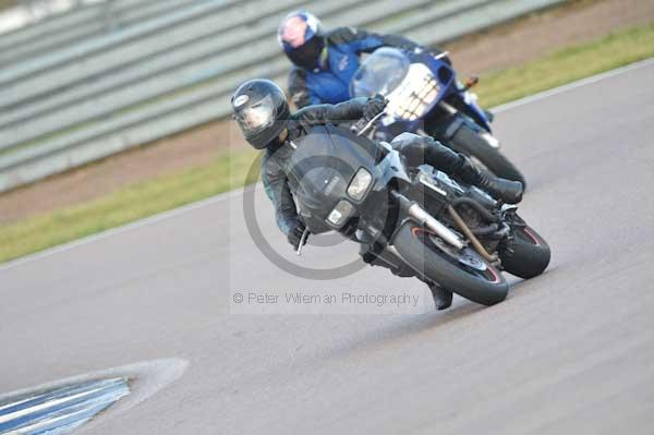 Rockingham no limits trackday;enduro digital images;event digital images;eventdigitalimages;no limits trackdays;peter wileman photography;racing digital images;rockingham raceway northamptonshire;rockingham trackday photographs;trackday digital images;trackday photos