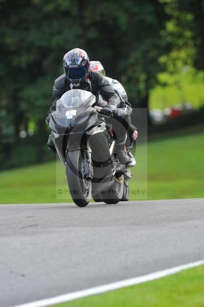 Motorcycle action photographs;cadwell;cadwell park photographs;event digital images;eventdigitalimages;motor racing louth lincolnshire;no limits trackday;peter wileman photography;trackday;trackday digital images;trackday photos