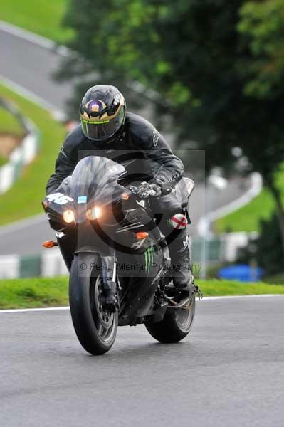 Motorcycle action photographs;cadwell;cadwell park photographs;event digital images;eventdigitalimages;motor racing louth lincolnshire;no limits trackday;peter wileman photography;trackday;trackday digital images;trackday photos