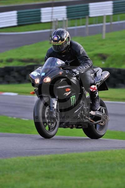 Motorcycle action photographs;cadwell;cadwell park photographs;event digital images;eventdigitalimages;motor racing louth lincolnshire;no limits trackday;peter wileman photography;trackday;trackday digital images;trackday photos