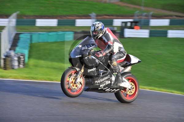 Motorcycle action photographs;cadwell;cadwell park photographs;event digital images;eventdigitalimages;motor racing louth lincolnshire;no limits trackday;peter wileman photography;trackday;trackday digital images;trackday photos