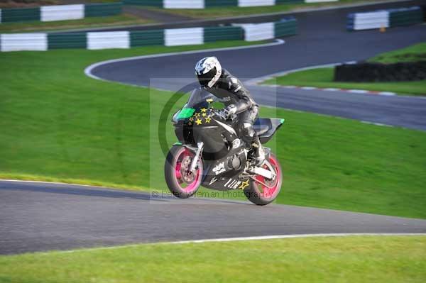 Motorcycle action photographs;cadwell;cadwell park photographs;event digital images;eventdigitalimages;motor racing louth lincolnshire;no limits trackday;peter wileman photography;trackday;trackday digital images;trackday photos