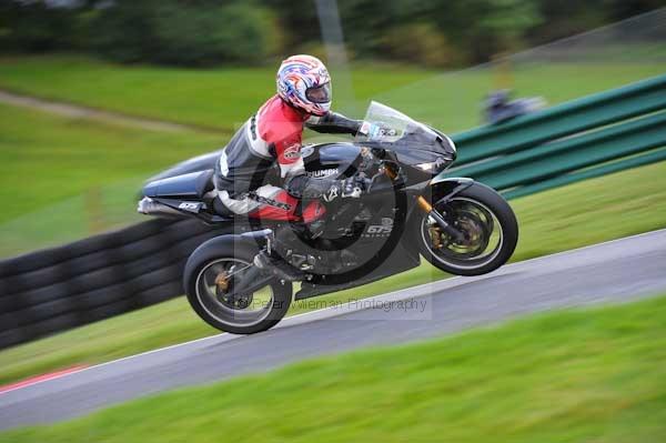 Motorcycle action photographs;cadwell;cadwell park photographs;event digital images;eventdigitalimages;motor racing louth lincolnshire;no limits trackday;peter wileman photography;trackday;trackday digital images;trackday photos