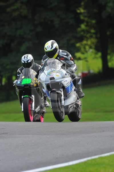 Motorcycle action photographs;cadwell;cadwell park photographs;event digital images;eventdigitalimages;motor racing louth lincolnshire;no limits trackday;peter wileman photography;trackday;trackday digital images;trackday photos