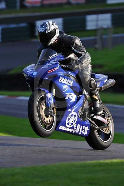 Motorcycle action photographs;cadwell;cadwell park photographs;event digital images;eventdigitalimages;motor racing louth lincolnshire;no limits trackday;peter wileman photography;trackday;trackday digital images;trackday photos