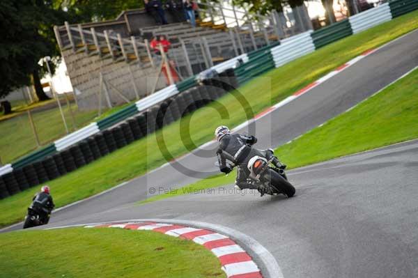 Motorcycle action photographs;cadwell;cadwell park photographs;event digital images;eventdigitalimages;motor racing louth lincolnshire;no limits trackday;peter wileman photography;trackday;trackday digital images;trackday photos