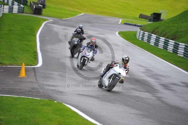 Motorcycle action photographs;cadwell;cadwell park photographs;event digital images;eventdigitalimages;motor racing louth lincolnshire;no limits trackday;peter wileman photography;trackday;trackday digital images;trackday photos