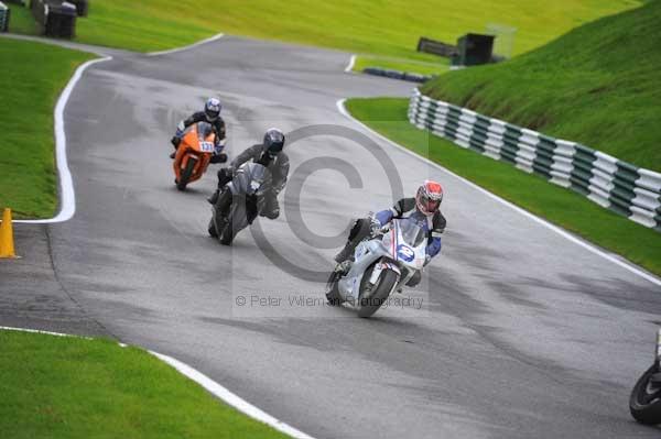 Motorcycle action photographs;cadwell;cadwell park photographs;event digital images;eventdigitalimages;motor racing louth lincolnshire;no limits trackday;peter wileman photography;trackday;trackday digital images;trackday photos