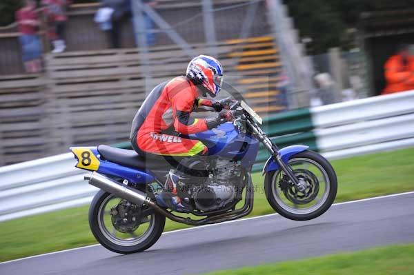Motorcycle action photographs;cadwell;cadwell park photographs;event digital images;eventdigitalimages;motor racing louth lincolnshire;no limits trackday;peter wileman photography;trackday;trackday digital images;trackday photos