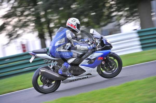 Motorcycle action photographs;cadwell;cadwell park photographs;event digital images;eventdigitalimages;motor racing louth lincolnshire;no limits trackday;peter wileman photography;trackday;trackday digital images;trackday photos