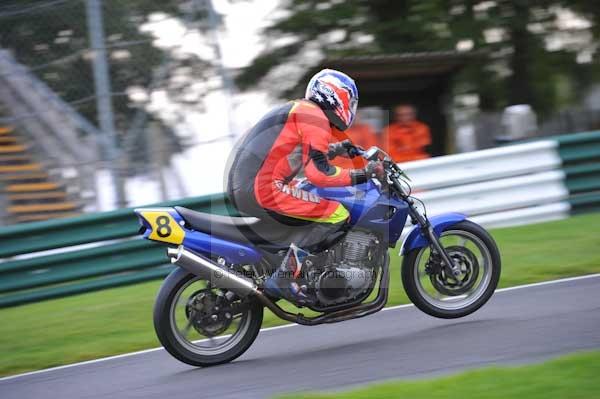 Motorcycle action photographs;cadwell;cadwell park photographs;event digital images;eventdigitalimages;motor racing louth lincolnshire;no limits trackday;peter wileman photography;trackday;trackday digital images;trackday photos
