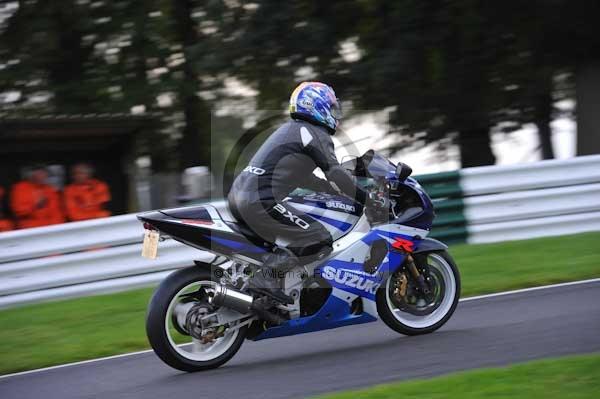 Motorcycle action photographs;cadwell;cadwell park photographs;event digital images;eventdigitalimages;motor racing louth lincolnshire;no limits trackday;peter wileman photography;trackday;trackday digital images;trackday photos