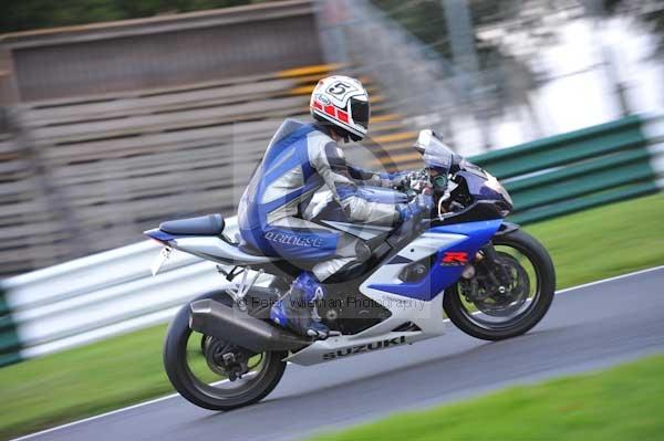 Motorcycle action photographs;cadwell;cadwell park photographs;event digital images;eventdigitalimages;motor racing louth lincolnshire;no limits trackday;peter wileman photography;trackday;trackday digital images;trackday photos