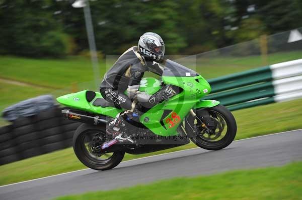 Motorcycle action photographs;cadwell;cadwell park photographs;event digital images;eventdigitalimages;motor racing louth lincolnshire;no limits trackday;peter wileman photography;trackday;trackday digital images;trackday photos