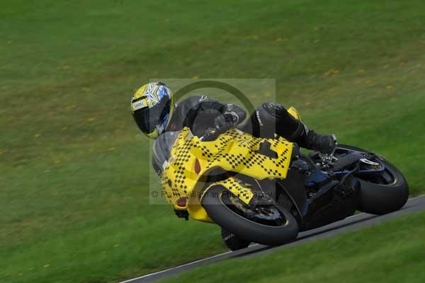 Motorcycle action photographs;cadwell;cadwell park photographs;event digital images;eventdigitalimages;motor racing louth lincolnshire;no limits trackday;peter wileman photography;trackday;trackday digital images;trackday photos