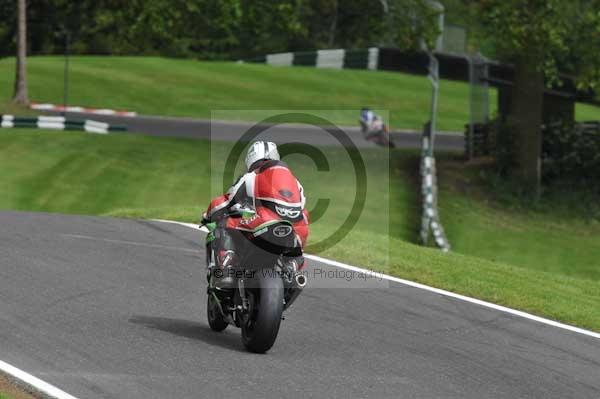 Motorcycle action photographs;cadwell;cadwell park photographs;event digital images;eventdigitalimages;motor racing louth lincolnshire;no limits trackday;peter wileman photography;trackday;trackday digital images;trackday photos