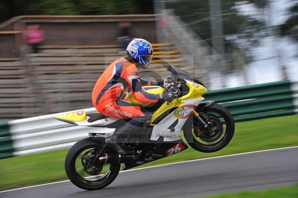Motorcycle action photographs;cadwell;cadwell park photographs;event digital images;eventdigitalimages;motor racing louth lincolnshire;no limits trackday;peter wileman photography;trackday;trackday digital images;trackday photos