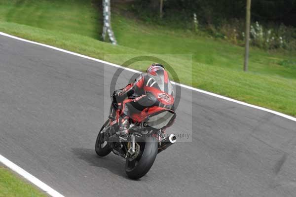 Motorcycle action photographs;cadwell;cadwell park photographs;event digital images;eventdigitalimages;motor racing louth lincolnshire;no limits trackday;peter wileman photography;trackday;trackday digital images;trackday photos