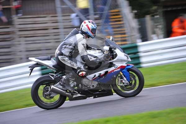 Motorcycle action photographs;cadwell;cadwell park photographs;event digital images;eventdigitalimages;motor racing louth lincolnshire;no limits trackday;peter wileman photography;trackday;trackday digital images;trackday photos