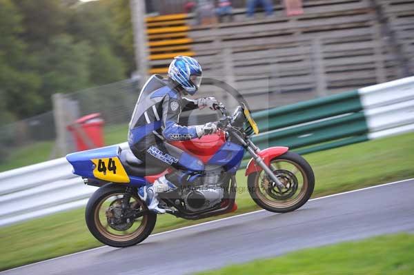Motorcycle action photographs;cadwell;cadwell park photographs;event digital images;eventdigitalimages;motor racing louth lincolnshire;no limits trackday;peter wileman photography;trackday;trackday digital images;trackday photos